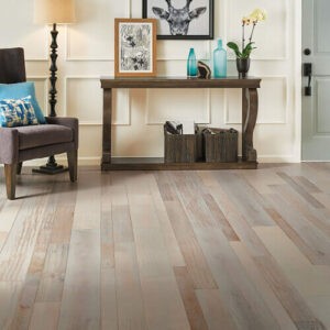 Mixed Species Engineered Hardwood | Off-Price Carpet Outlet